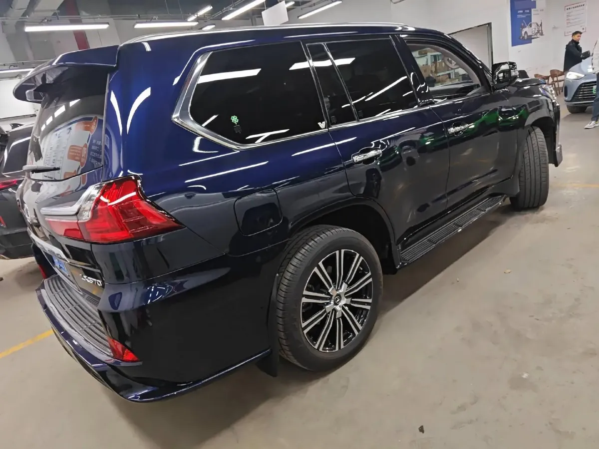 2019 Lexus LX 5.7L 367HP V8 8AT,autocango,china used car exporter,china ev exporter,chinese used car exporter,chinese used ev exporter