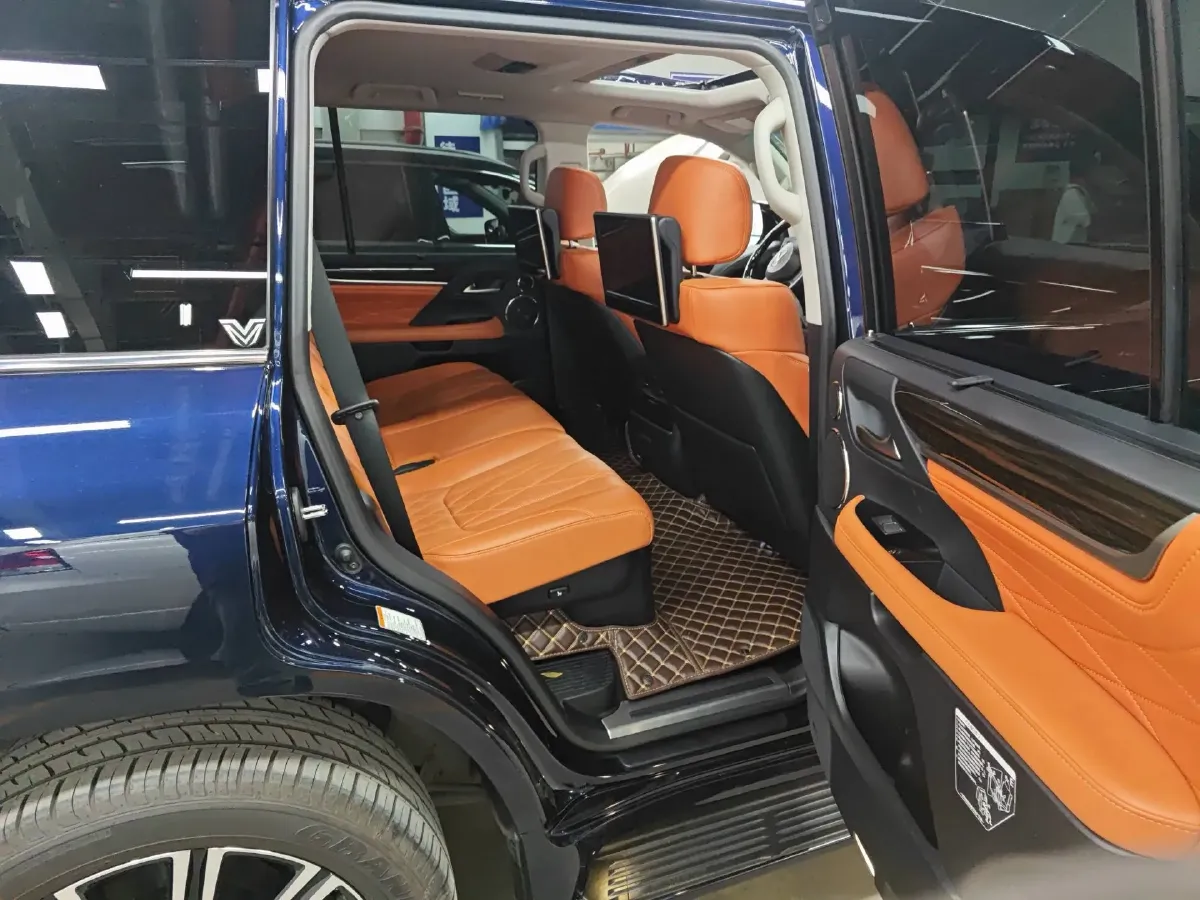 2019 Lexus LX 5.7L 367HP V8 8AT,autocango,china used car exporter,china ev exporter,chinese used car exporter,chinese used ev exporter