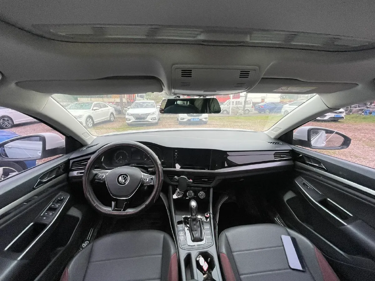 2020 Volkswagen Bora 1.5L 113HP L4 6AT,autocango,china used car exporter,china ev exporter,chinese used car exporter,chinese used ev exporter