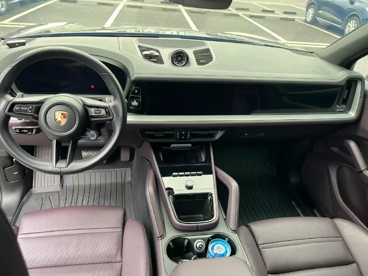 2024 Porsche Cayenne 3.0T 354HP V6 8AT,autocango,china used car exporter,china ev exporter,chinese used car exporter,chinese used ev exporter