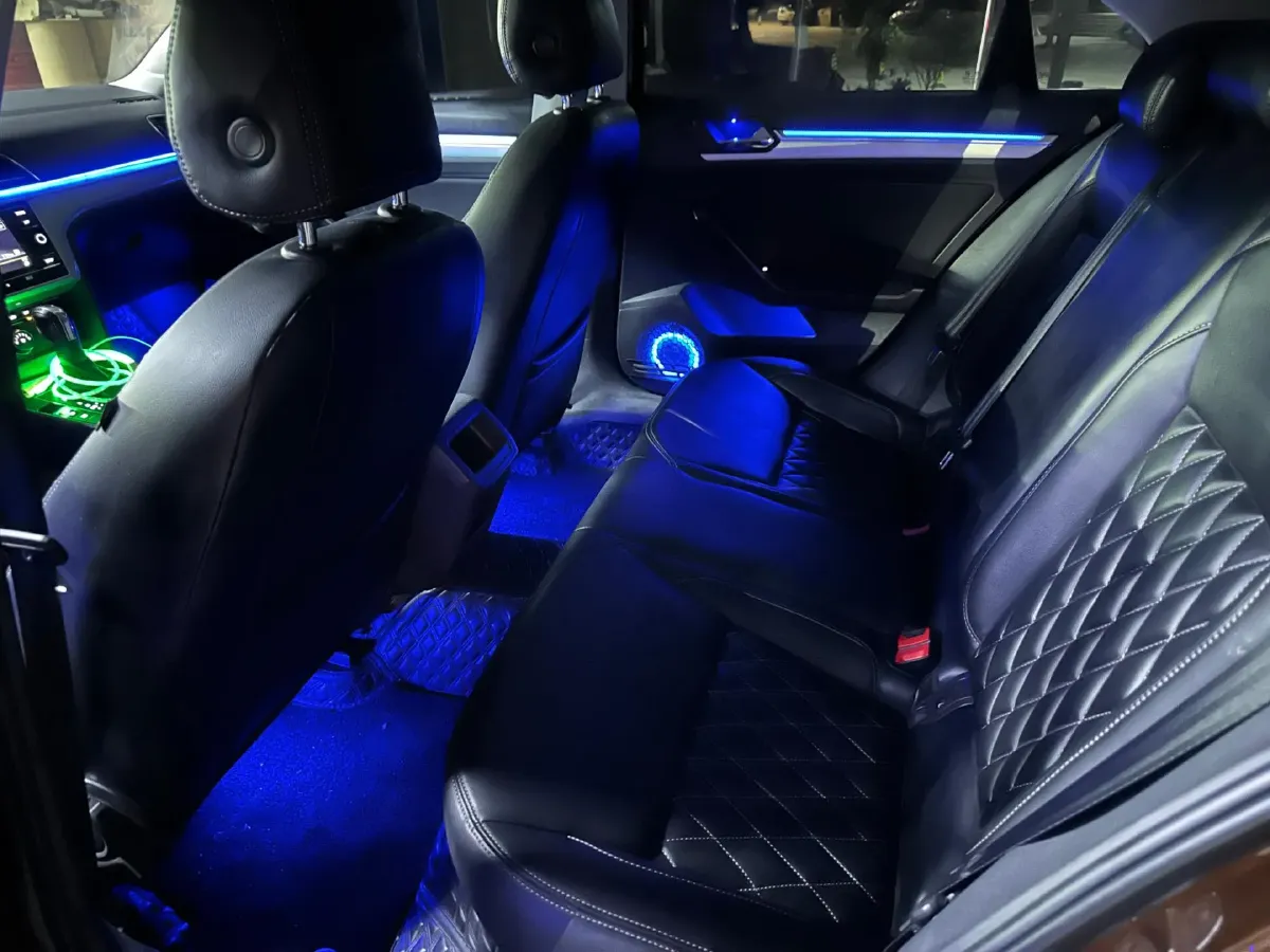 2019 Volkswagen T-Cross 1.4T 150HP L4 7DCT,autocango,china used car exporter,china ev exporter,chinese used car exporter,chinese used ev exporter