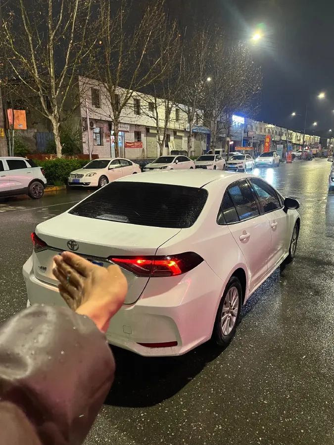 2021 Toyota Corolla 1.2T 116HP L4 CVT,autocango,china used car exporter,china ev exporter,chinese used car exporter,chinese used ev exporter