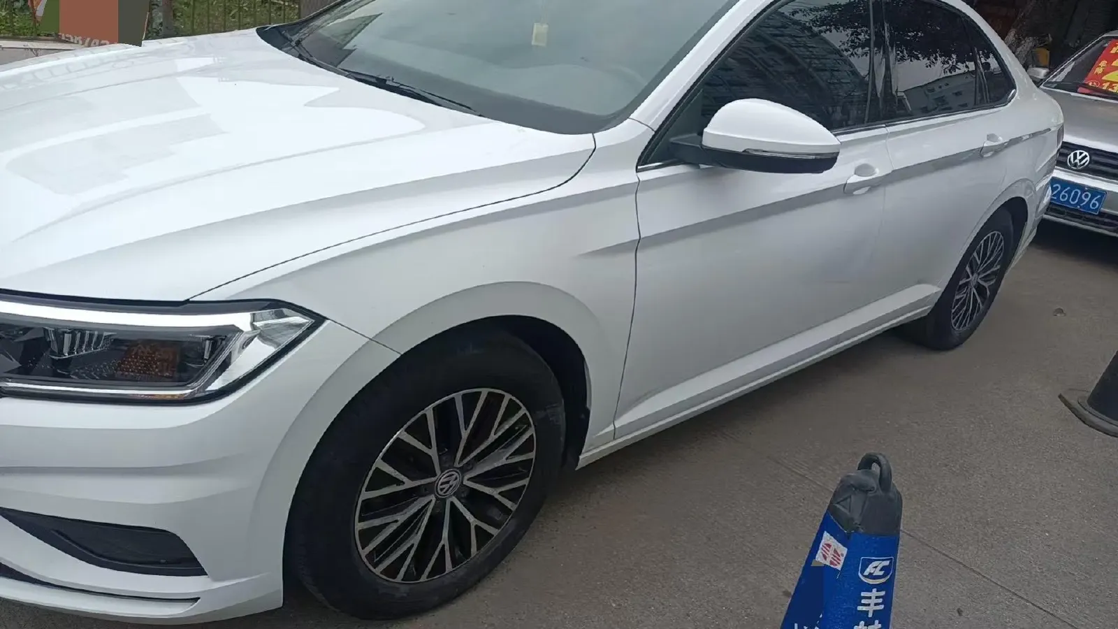 2019 Jeep Renegade 1.3T 173HP L4 7DCT,autocango,china used car exporter,china ev exporter,chinese used car exporter,chinese used ev exporter