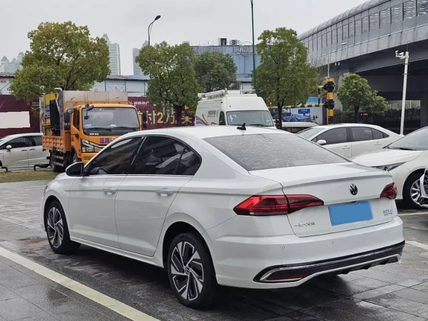 2023 Volkswagen Bora 1.2T 116HP L4 7DCT,autocango,china used car exporter,china ev exporter,chinese used car exporter,chinese used ev exporter