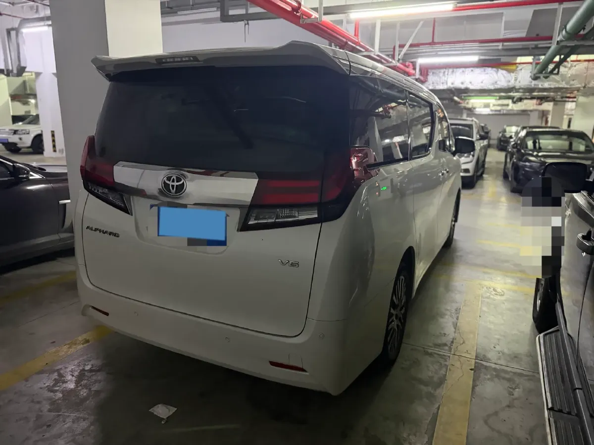 2015 Toyota Alphard 3.5L 275HP V6 6AT,autocango,china used car exporter,china ev exporter,chinese used car exporter,chinese used ev exporter