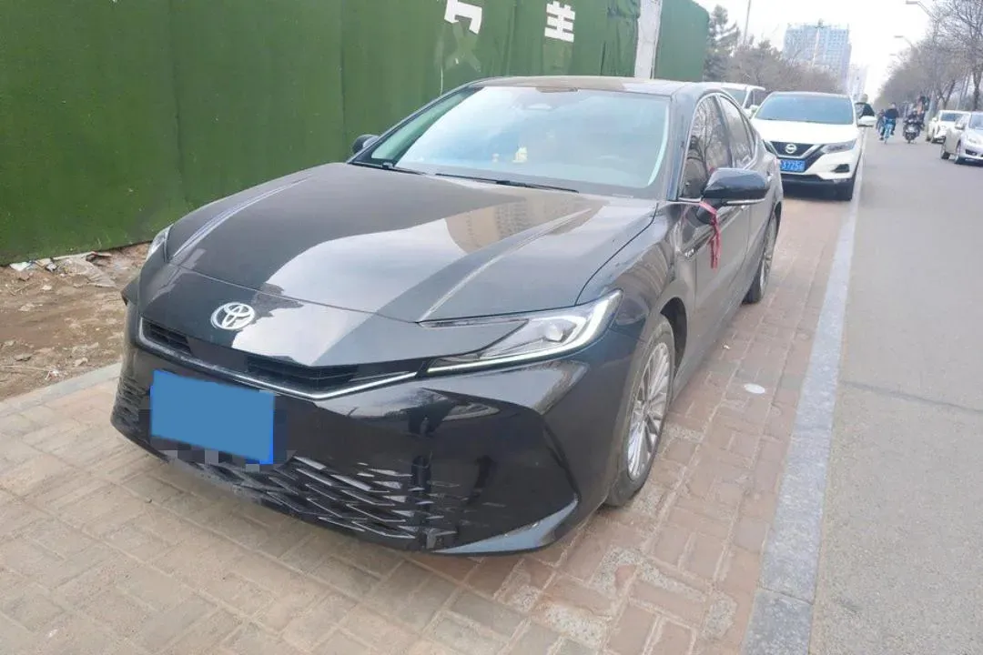 2024 Toyota Camry 2.0L 152HP L4 E-CVT Hybrid,autocango,china used car exporter,china ev exporter,chinese used car exporter,chinese used ev exporter