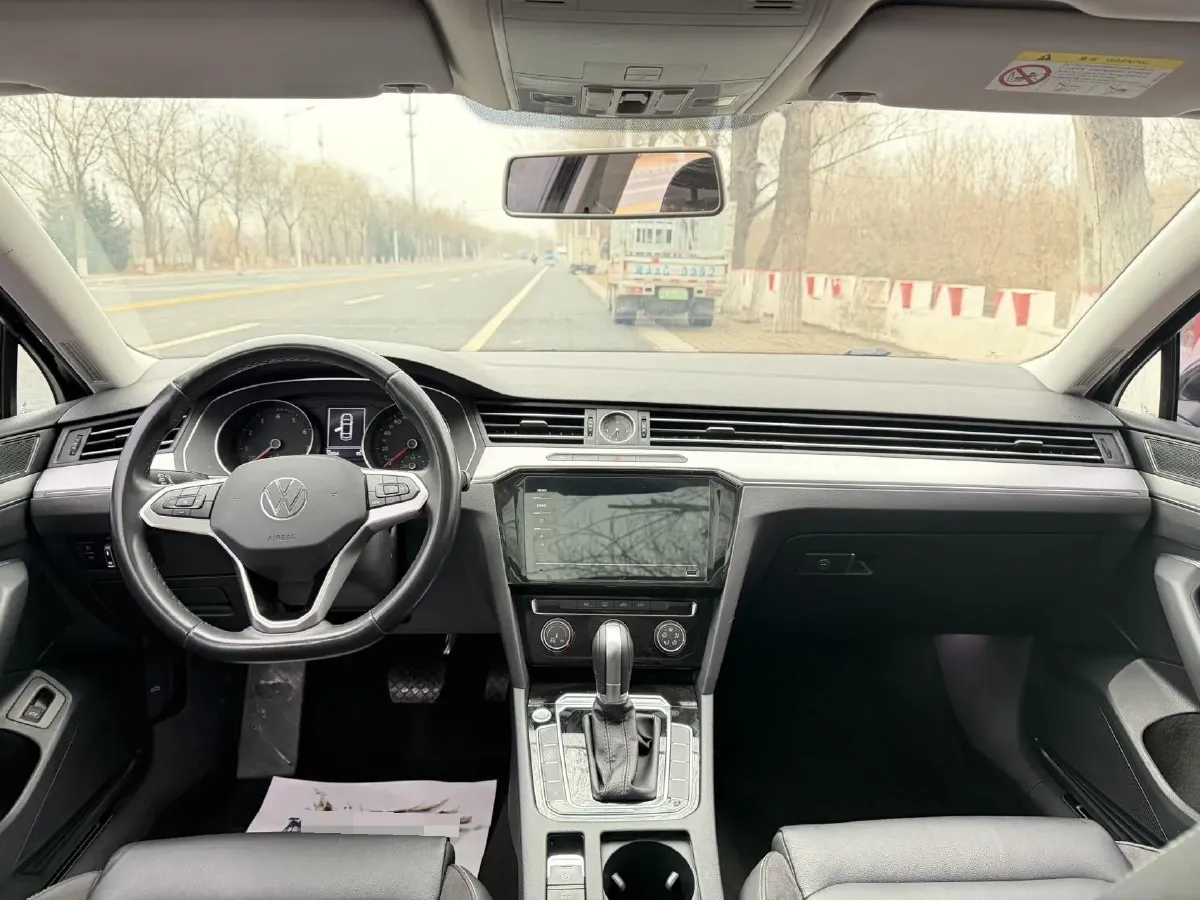 2020 Volkswagen Magotan 1.4T 150HP L4 7DCT,autocango,china used car exporter,china ev exporter,chinese used car exporter,chinese used ev exporter