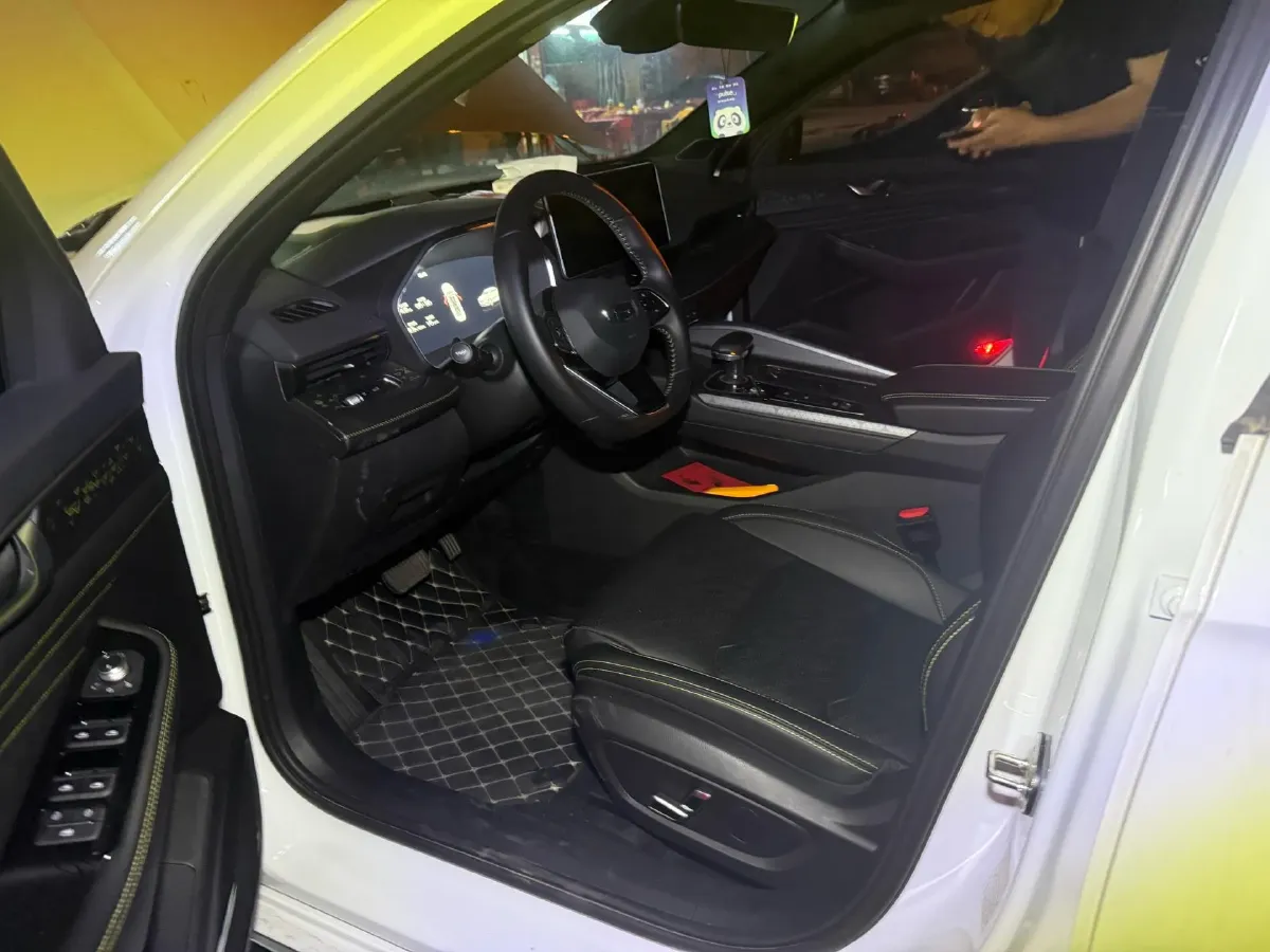 2023 Geely Preface 1.5T 181HP L4 7DCT,autocango,china used car exporter,china ev exporter,chinese used car exporter,chinese used ev exporter