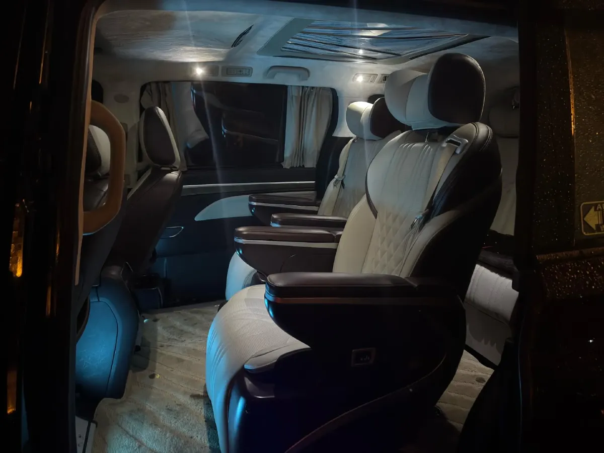 2021 GAC Trumpchi M8 2.0T 252HP L4 8AT,autocango,china used car exporter,china ev exporter,chinese used car exporter,chinese used ev exporter