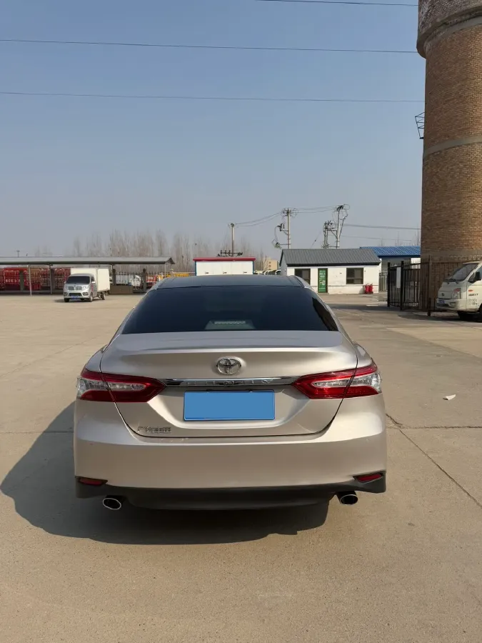2019 Toyota Camry 2.0L 178HP L4 CVT,autocango,china used car exporter,china ev exporter,chinese used car exporter,chinese used ev exporter