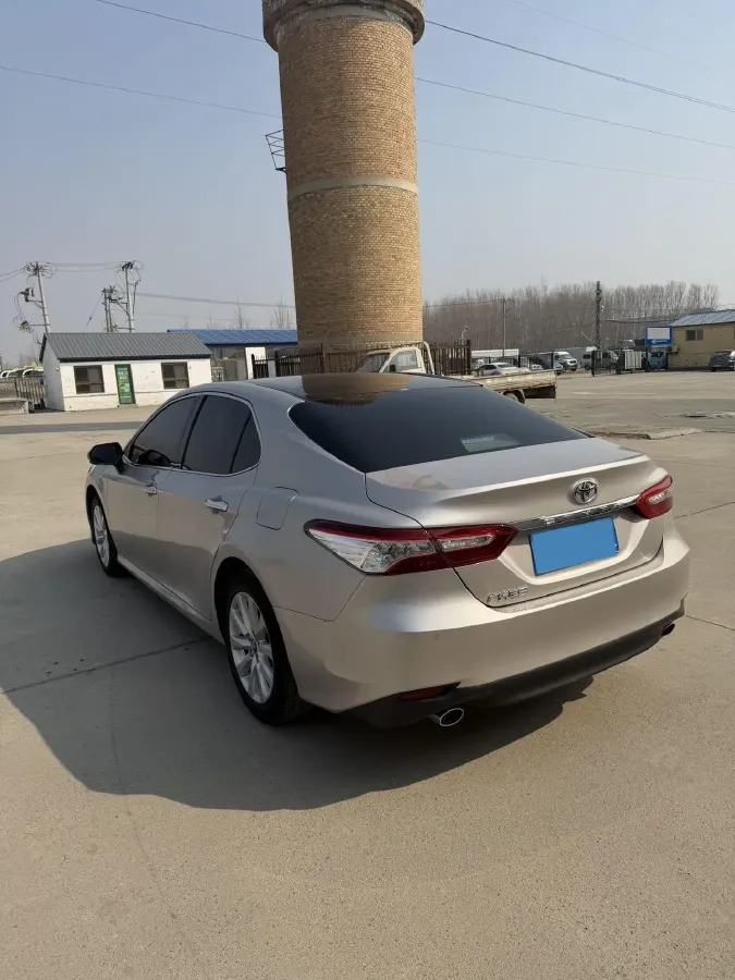 2019 Toyota Camry 2.0L 178HP L4 CVT,autocango,china used car exporter,china ev exporter,chinese used car exporter,chinese used ev exporter