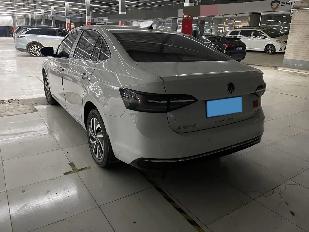 2023 Volkswagen Lavida 1.5L 110HP L4 6AT,autocango,china used car exporter,china ev exporter,chinese used car exporter,chinese used ev exporter