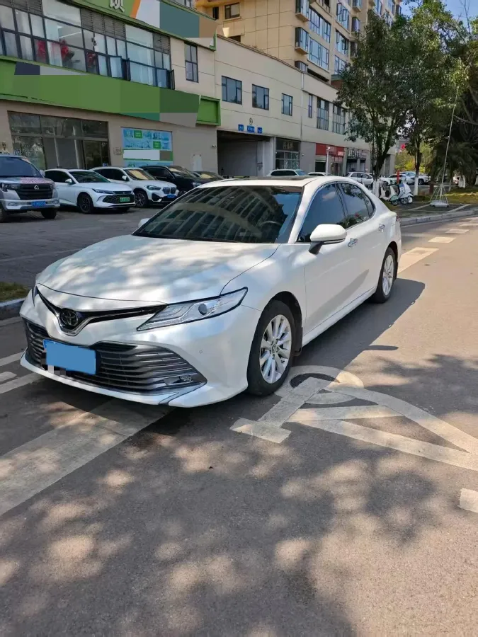 2019 Toyota Camry 2.0L 178HP L4 CVT,autocango,china used car exporter,china ev exporter,chinese used car exporter,chinese used ev exporter