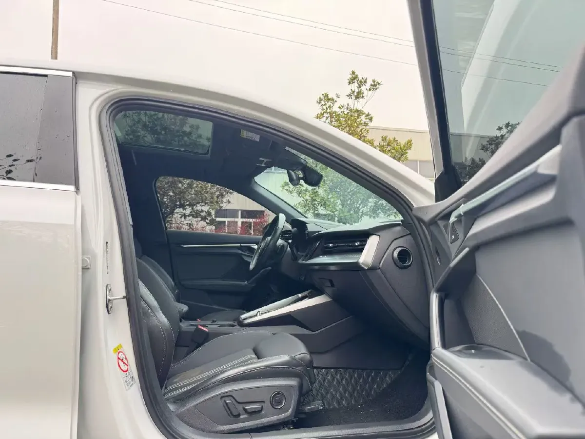 2023 Audi A3 1.4T 150HP L4 7DCT,autocango,china used car exporter,china ev exporter,chinese used car exporter,chinese used ev exporter