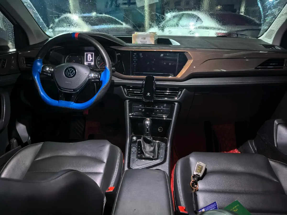 2021 Volkswagen Tharu 1.4T 150HP L4 7DCT,autocango,china used car exporter,china ev exporter,chinese used car exporter,chinese used ev exporter