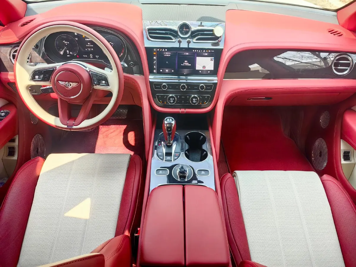 2022 Bentley Bentayga 4.0T 550HP V8 8AT,autocango,china used car exporter,china ev exporter,chinese used car exporter,chinese used ev exporter