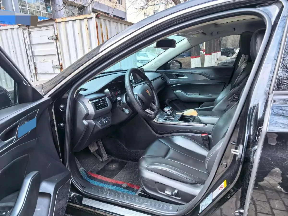 2020 HongQi H5 1.8T 197HP L4 6AT,autocango,china used car exporter,china ev exporter,chinese used car exporter,chinese used ev exporter