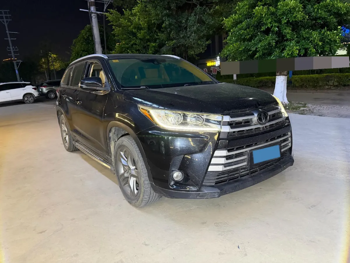 2018 Toyota Highlander 2.0T 220HP L4 6AT,autocango,china used car exporter,china ev exporter,chinese used car exporter,chinese used ev exporter