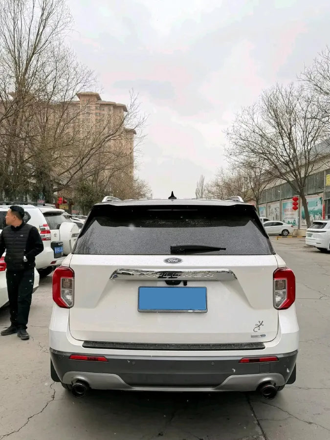2020 Ford Explorer 2.3T 276HP L4 10AT,autocango,china used car exporter,china ev exporter,chinese used car exporter,chinese used ev exporter