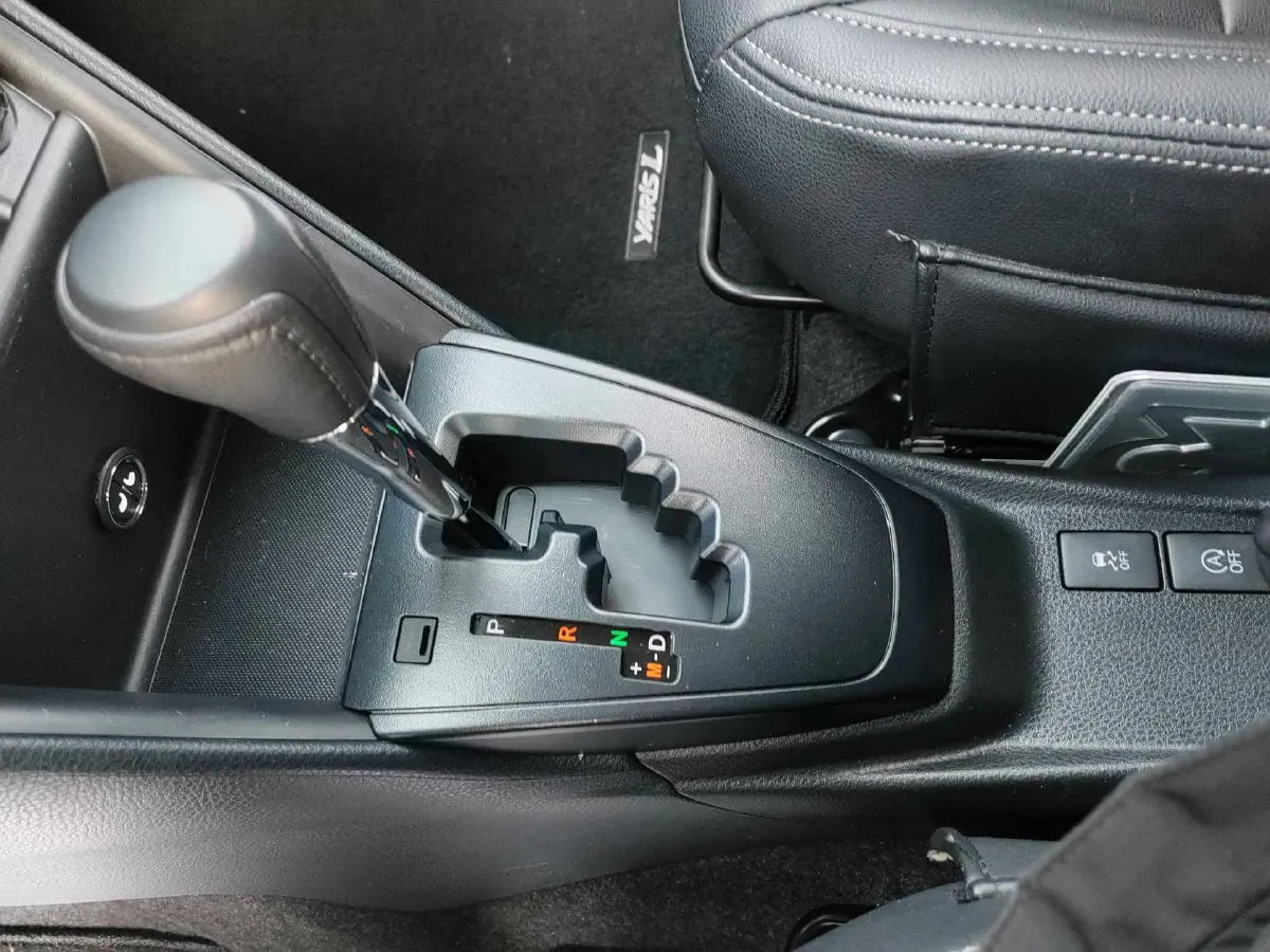 2022 Toyota Yaris L 1.5L 112HP L4 CVT,autocango,china used car exporter,china ev exporter,chinese used car exporter,chinese used ev exporter