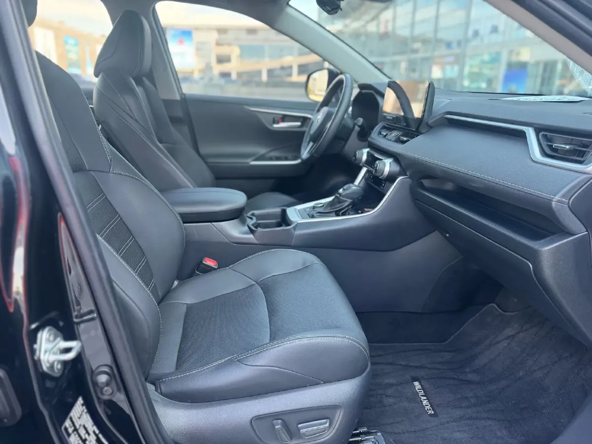 2023 Toyota Wildlander 2.5L 178HP L4 E-CVT Hybrid,autocango,china used car exporter,china ev exporter,chinese used car exporter,chinese used ev exporter