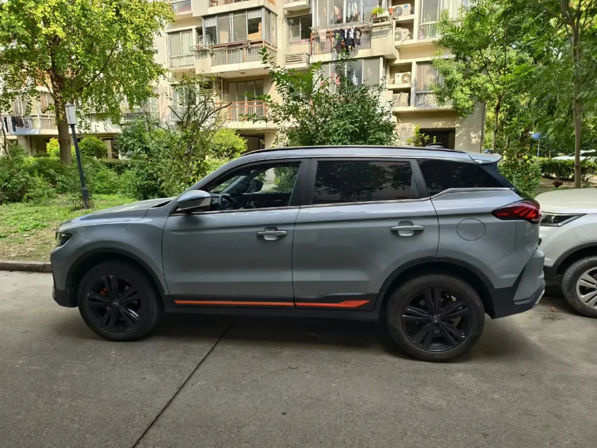 2022 Geely Azkarra 1.8T 184HP L4 7DCT,autocango,china used car exporter,china ev exporter,chinese used car exporter,chinese used ev exporter