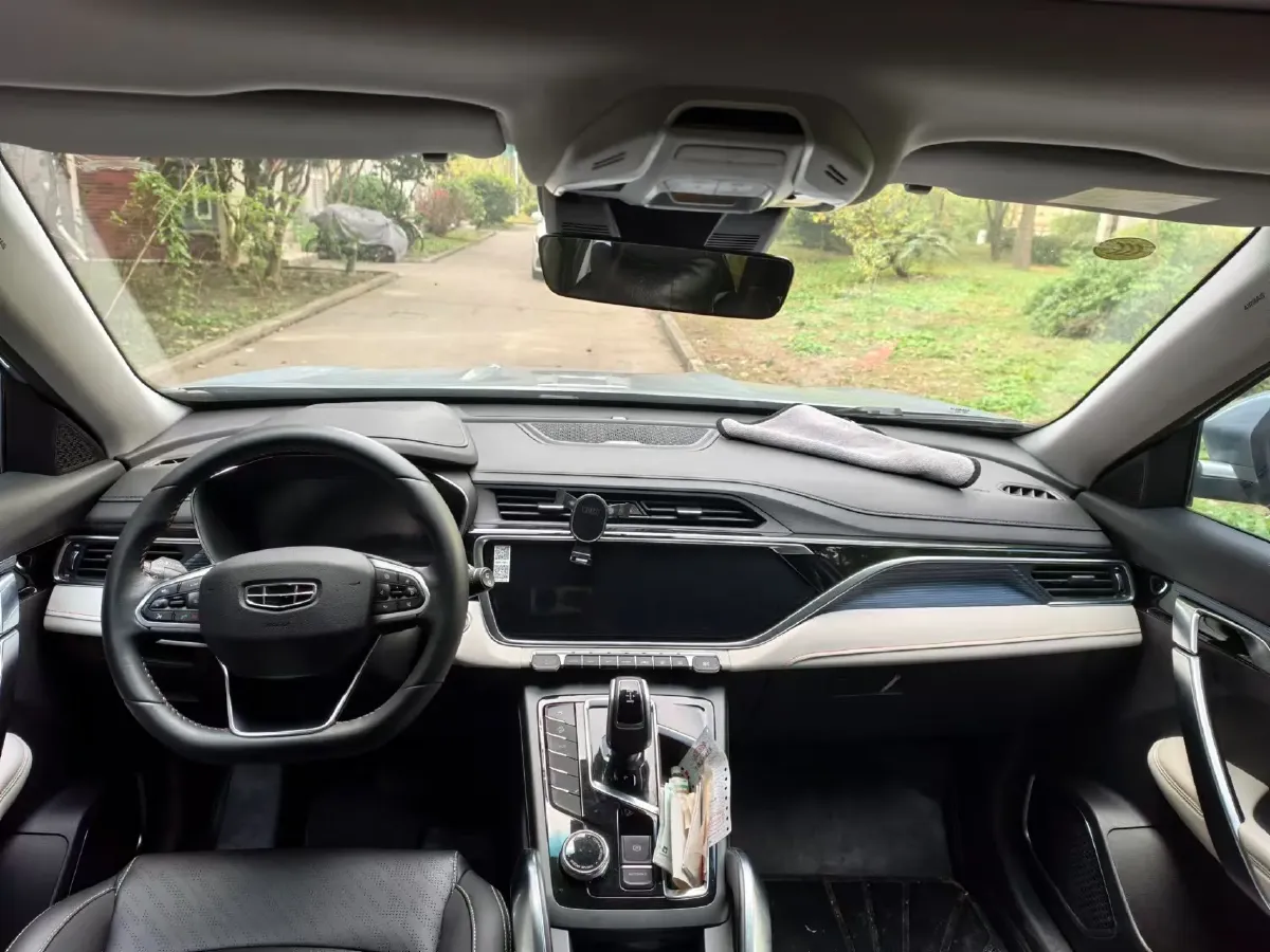 2022 Geely Azkarra 1.8T 184HP L4 7DCT,autocango,china used car exporter,china ev exporter,chinese used car exporter,chinese used ev exporter