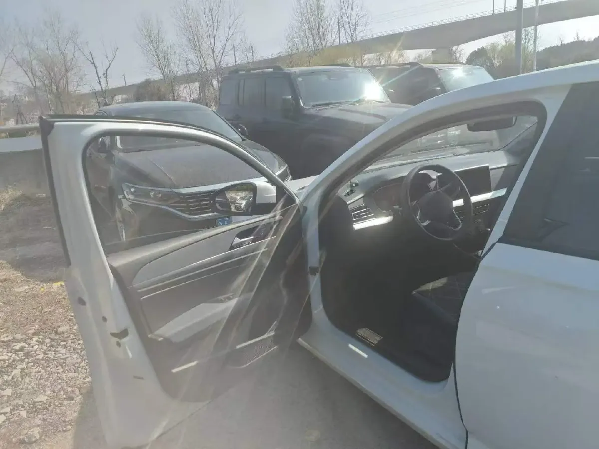 2023 Volkswagen Lavida 1.5L 113HP L4 6AT,autocango,china used car exporter,china ev exporter,chinese used car exporter,chinese used ev exporter