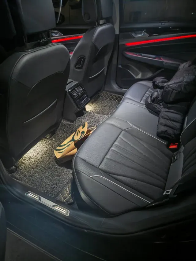 2024 Volkswagen Passat 2.0T 220HP L4 7DCT,autocango,china used car exporter,china ev exporter,chinese used car exporter,chinese used ev exporter