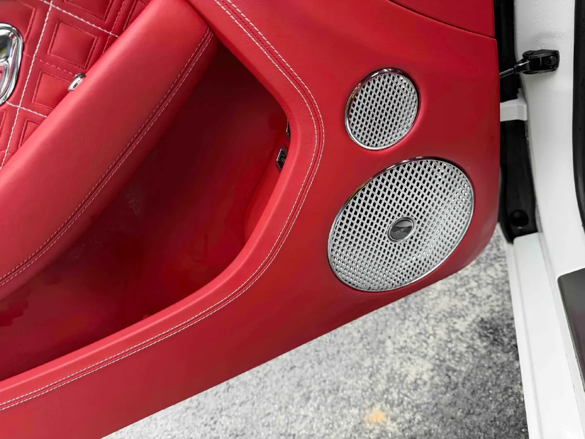 2020 Bentley Continental 4.0T 549HP V8 8DCT,autocango,china used car exporter,china ev exporter,chinese used car exporter,chinese used ev exporter