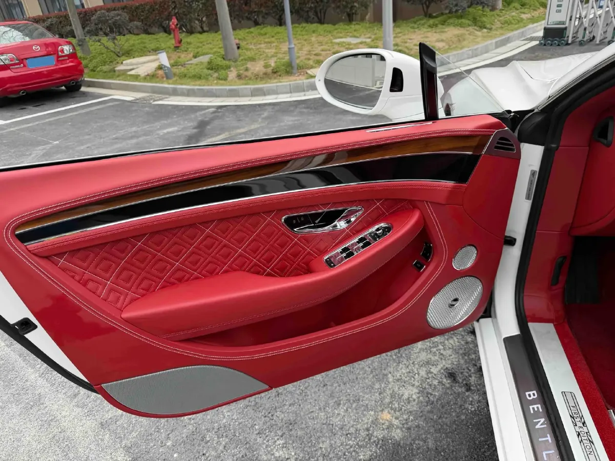 2020 Bentley Continental 4.0T 549HP V8 8DCT,autocango,china used car exporter,china ev exporter,chinese used car exporter,chinese used ev exporter