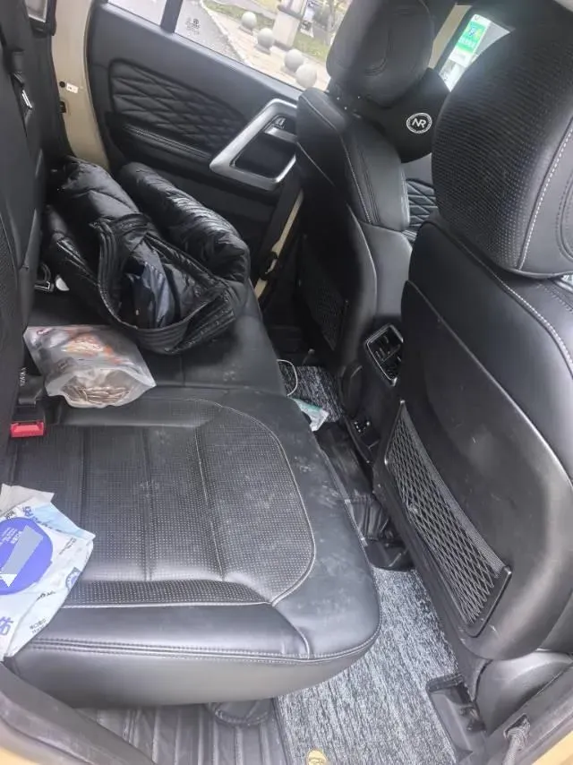 2019 Beijing BJ40 2.3T 231HP L4 6AT,autocango,china used car exporter,china ev exporter,chinese used car exporter,chinese used ev exporter