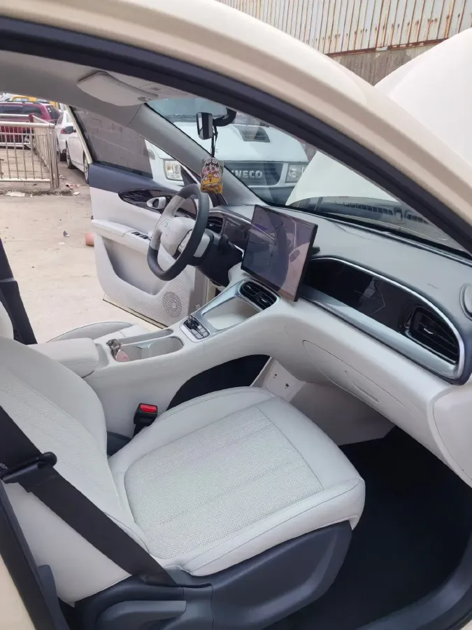 2025 JMC BaoDian 2.0T 218HP L4 8AT,autocango,china used car exporter,china ev exporter,chinese used car exporter,chinese used ev exporter