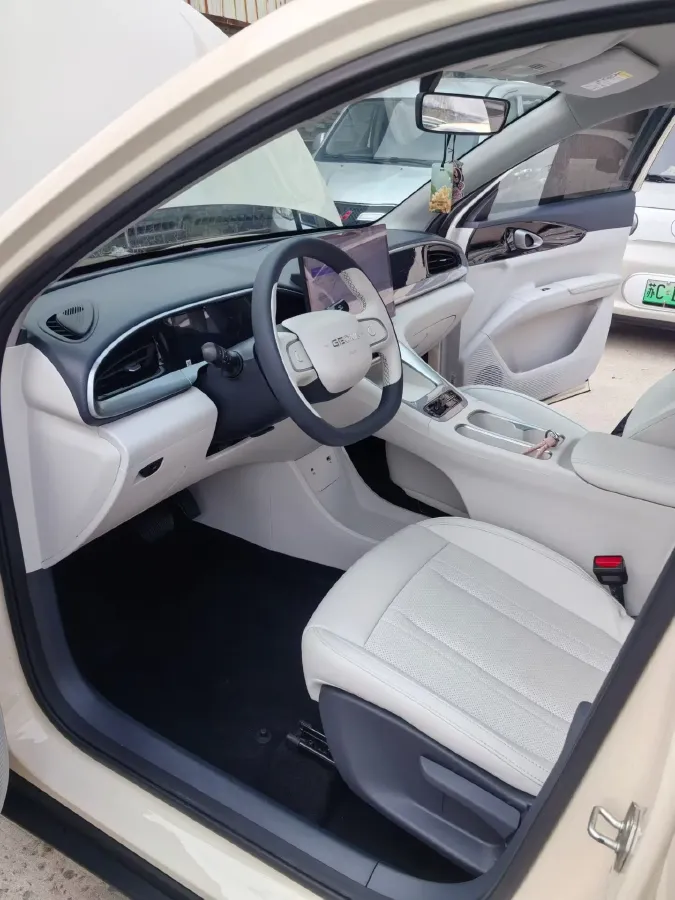 2025 JMC BaoDian 2.0T 218HP L4 8AT,autocango,china used car exporter,china ev exporter,chinese used car exporter,chinese used ev exporter