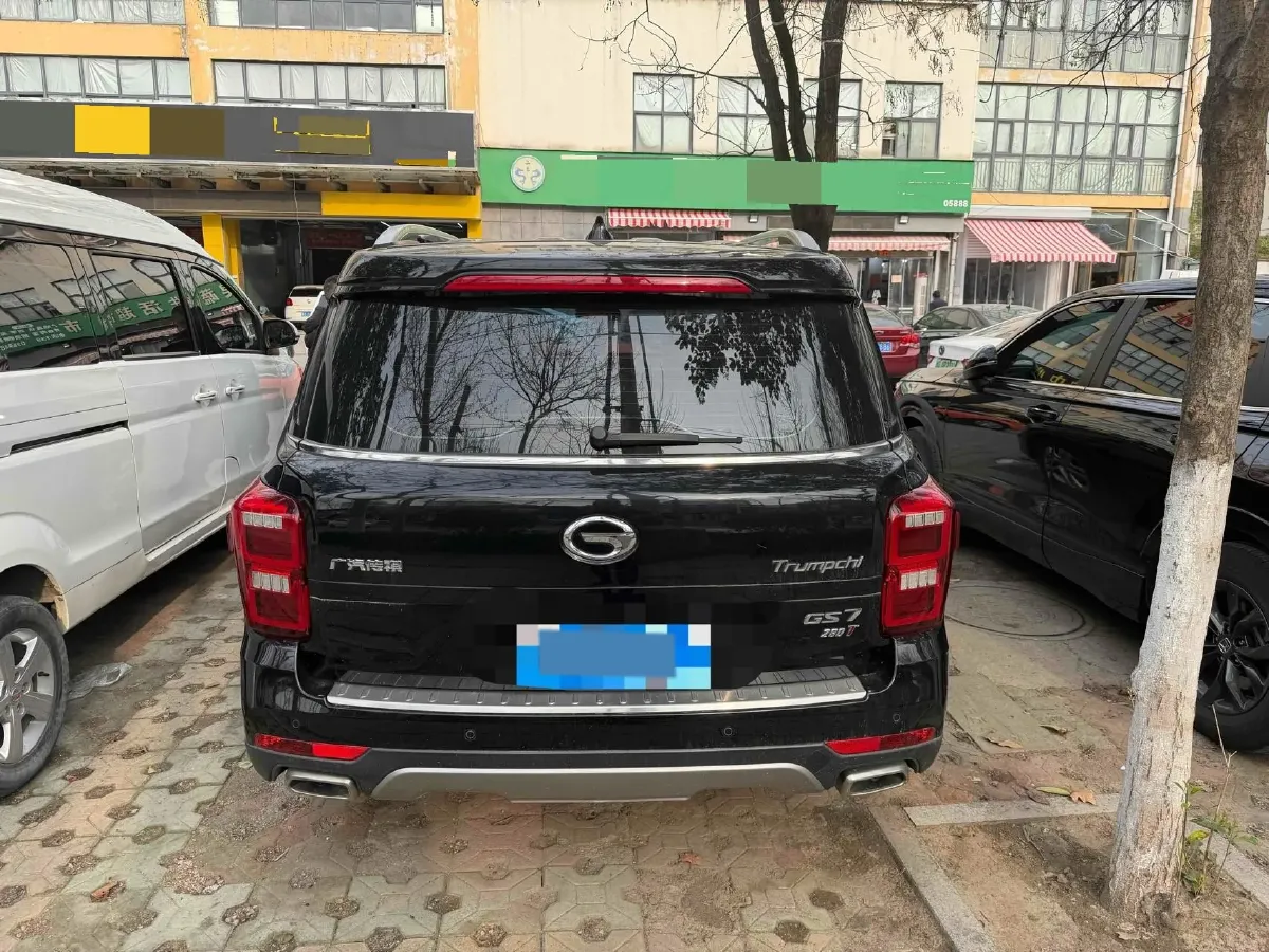 2017 GAC Trumpchi GS7 1.8T 188HP L4 6AT,autocango,china used car exporter,china ev exporter,chinese used car exporter,chinese used ev exporter
