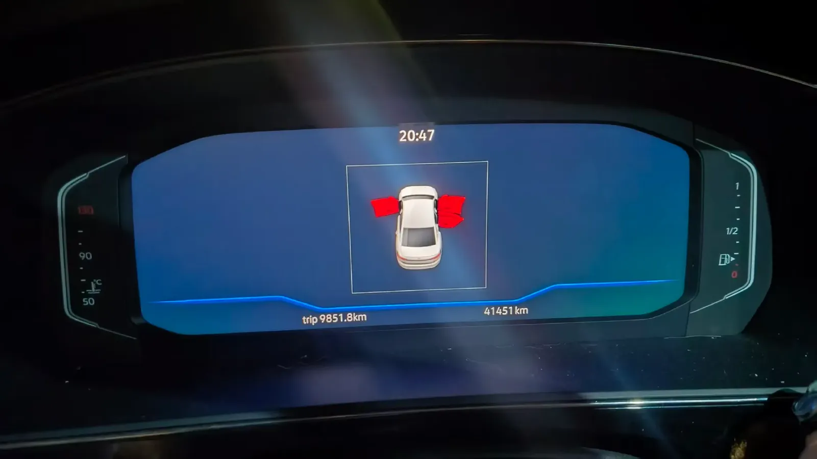 2022 Xpeng P7 BEV 60.2KWH,autocango,china used car exporter,china ev exporter,chinese used car exporter,chinese used ev exporter