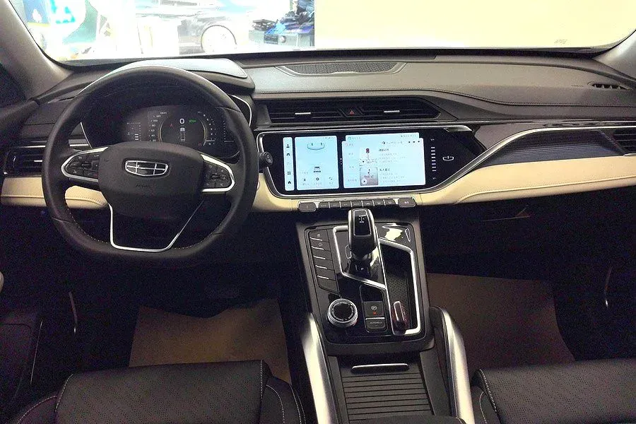 2022 Geely Azkarra 1.8T 184HP L4 7DCT,autocango,china used car exporter,china ev exporter,chinese used car exporter,chinese used ev exporter