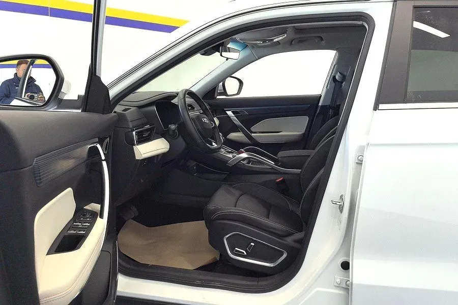 2022 Geely Azkarra 1.8T 184HP L4 7DCT,autocango,china used car exporter,china ev exporter,chinese used car exporter,chinese used ev exporter