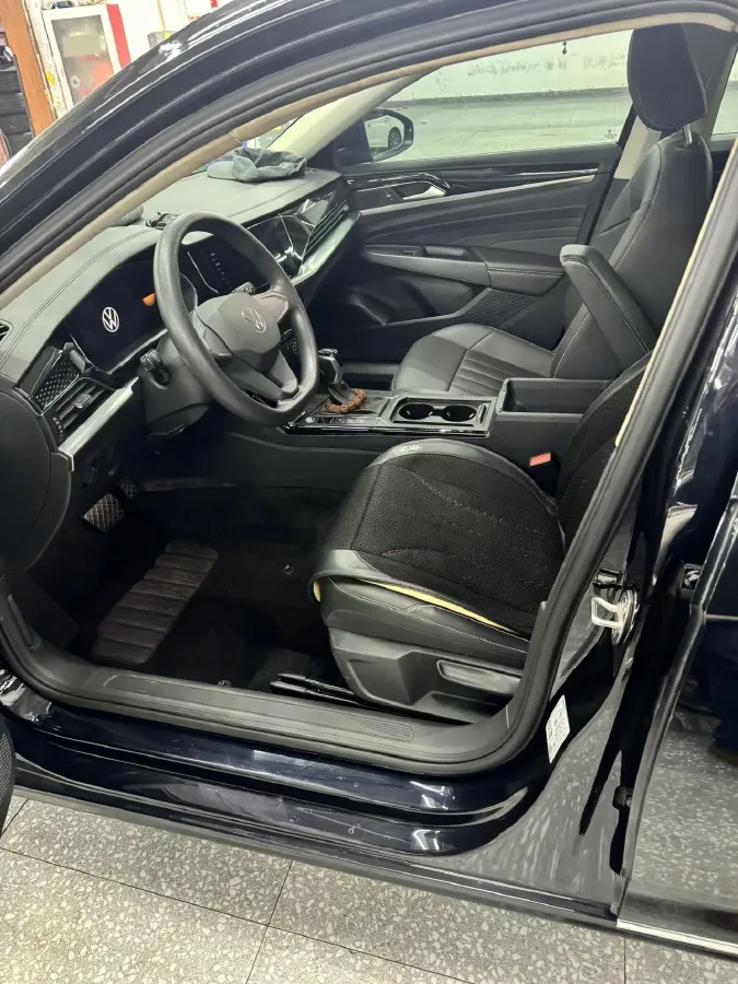2023 Volkswagen Passat 1.4T 150HP L4 7DCT,autocango,china used car exporter,china ev exporter,chinese used car exporter,chinese used ev exporter