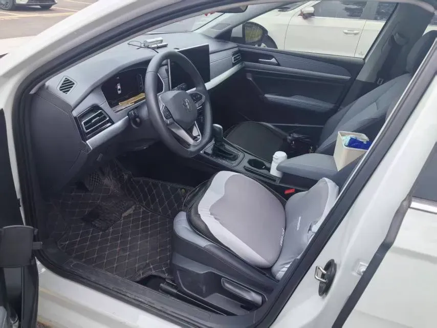 2024 Volkswagen Lavida 1.5L 110HP L4 6AT,autocango,china used car exporter,china ev exporter,chinese used car exporter,chinese used ev exporter