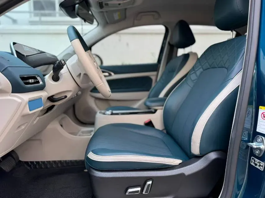 2022 ChangAn Oshan X7 Plus 1.5T 188HP L4 7DCT,autocango,china used car exporter,china ev exporter,chinese used car exporter,chinese used ev exporter