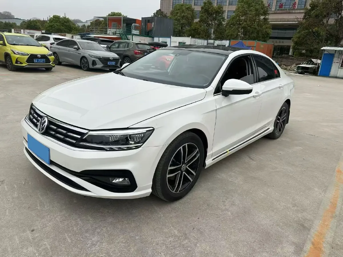 2019 Volkswagen Passat 1.4T 150HP L4 7DCT,autocango,china used car exporter,china ev exporter,chinese used car exporter,chinese used ev exporter