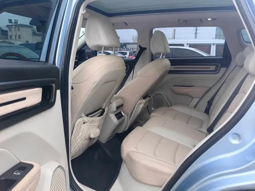 2023 Geely ICON 1.5T 181HP L4 7DCT,autocango,china used car exporter,china ev exporter,chinese used car exporter,chinese used ev exporter