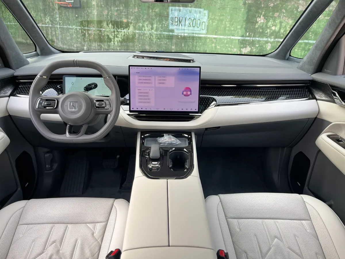 2024 Zeekr 009 BEV 108KWH,autocango,china used car exporter,china ev exporter,chinese used car exporter,chinese used ev exporter