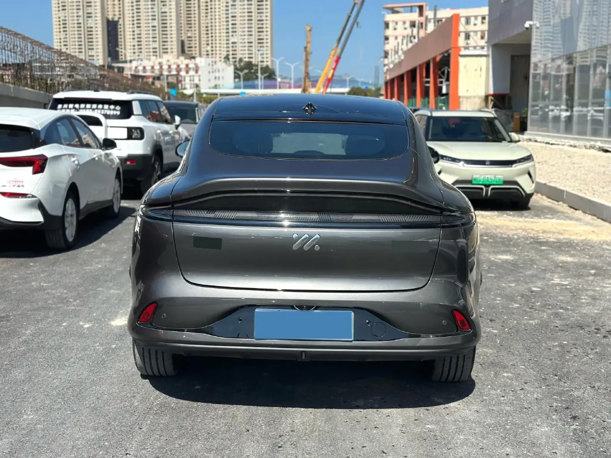 2025 IM LS6 BEV 75KWH,autocango,china used car exporter,china ev exporter,chinese used car exporter,chinese used ev exporter