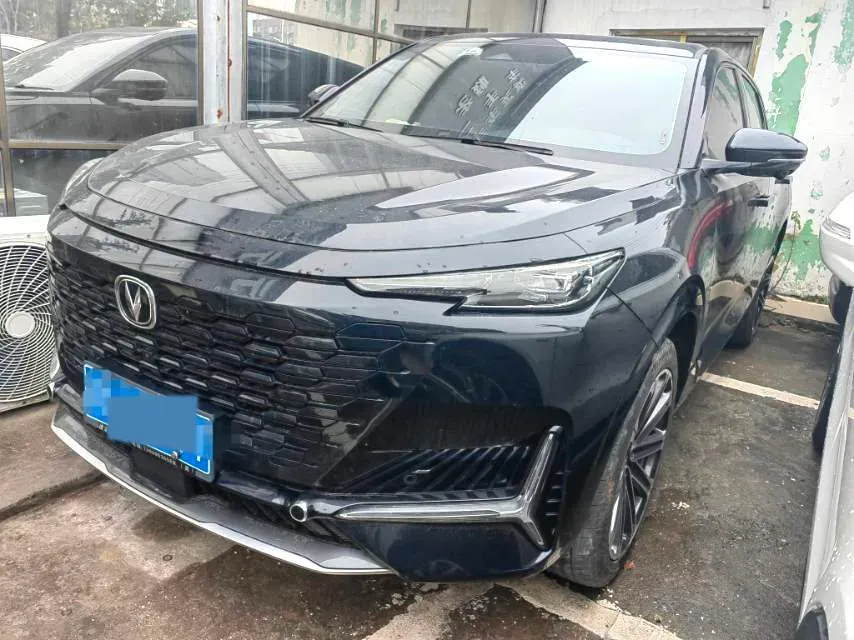 2021 ChangAn UNI-K 2.0T 233HP L4 8AT,autocango,china used car exporter,china ev exporter,chinese used car exporter,chinese used ev exporter