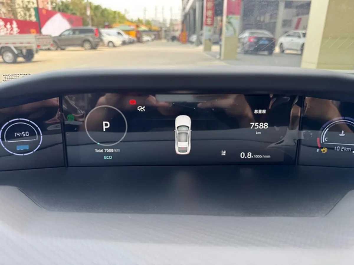 2024 ChangAn UNI-V 1.5T 188HP L4 7DCT,autocango,china used car exporter,china ev exporter,chinese used car exporter,chinese used ev exporter