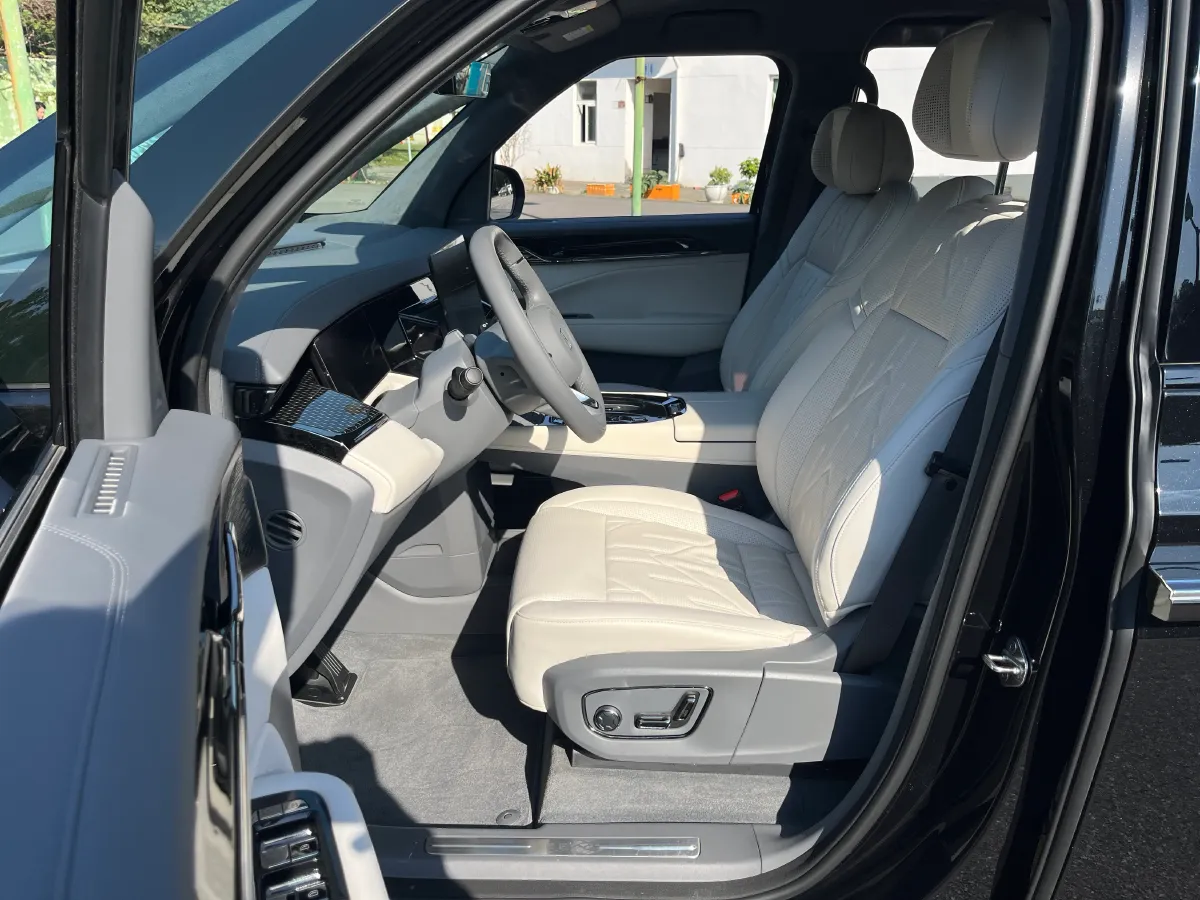 2024 Zeekr 009 BEV 108KWH,autocango,china used car exporter,china ev exporter,chinese used car exporter,chinese used ev exporter