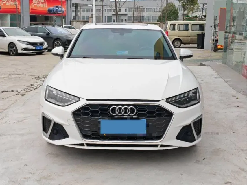 2020 Audi A4L 2.0T 190HP L4 7DCT,autocango,china used car exporter,china ev exporter,chinese used car exporter,chinese used ev exporter