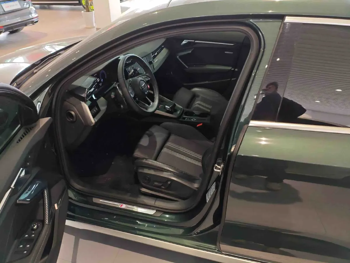 2024 Audi A3 1.4T 150HP L4 7DCT,autocango,china used car exporter,china ev exporter,chinese used car exporter,chinese used ev exporter